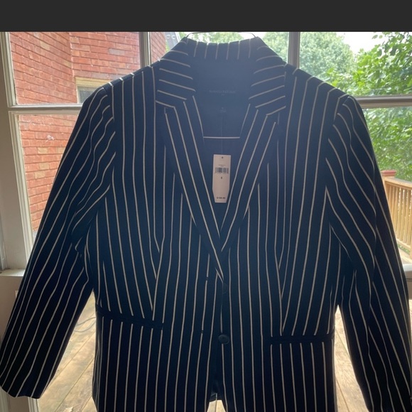 Banana Republic Navy Striped 2 Button Fitted Blazer - Picture 2 of 13